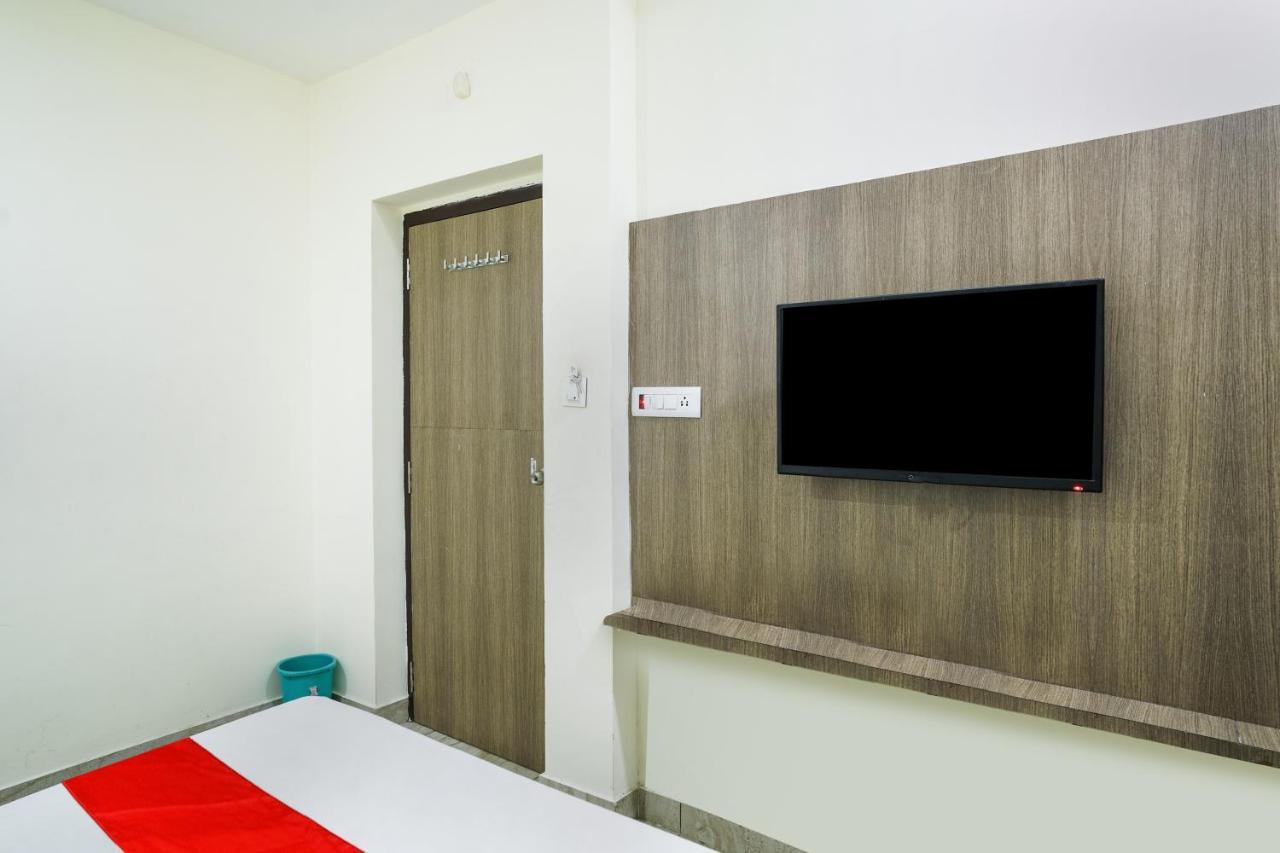 Oyo Flagship Pawan Park Hotel Vellore Luaran gambar