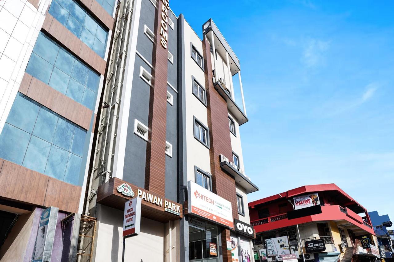 Oyo Flagship Pawan Park Hotel Vellore Luaran gambar