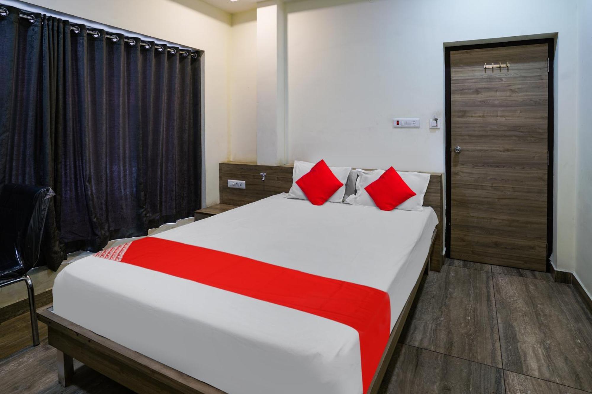 Oyo Flagship Pawan Park Hotel Vellore Luaran gambar